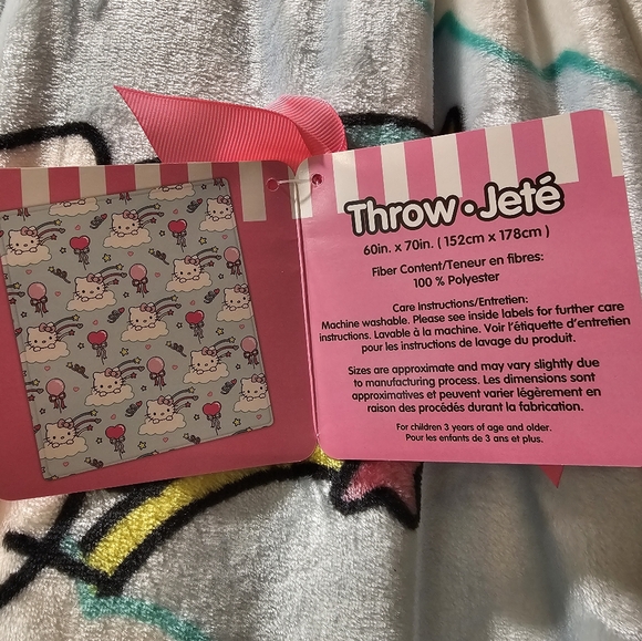 Hello kitty throw - Picture 4 of 6